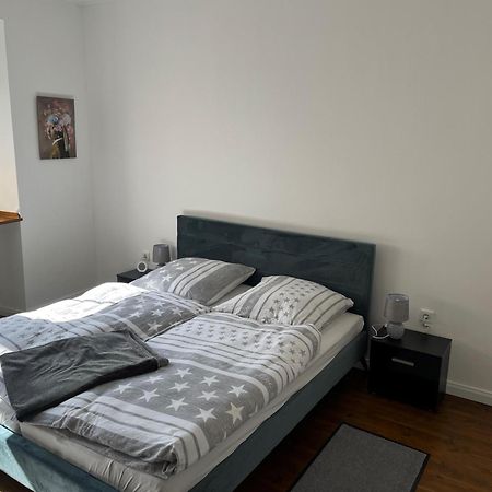 Hubertushaus Διαμέρισμα Burgen  Εξωτερικό φωτογραφία